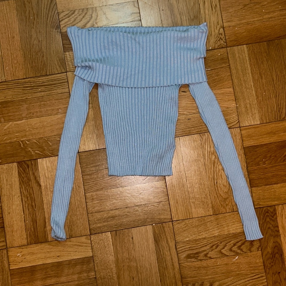 Forever 21 Off-The-Shoulder Top
